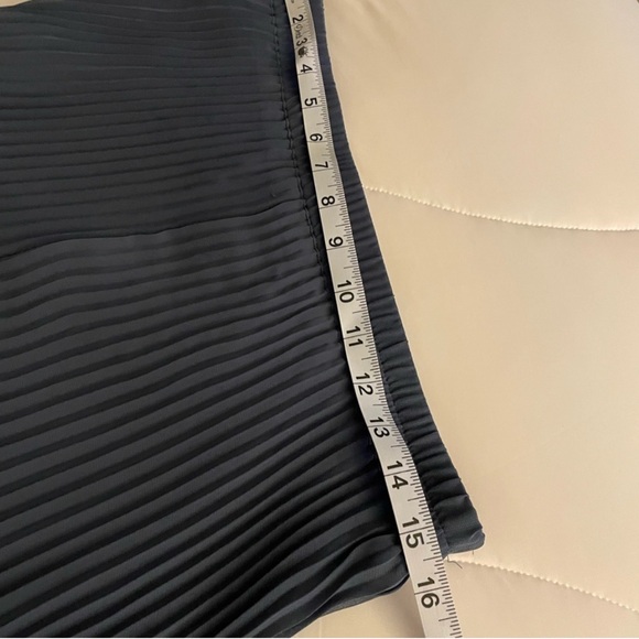 Loft maxi pleated skirt. Sz M. Good condition - Picture 5 of 7